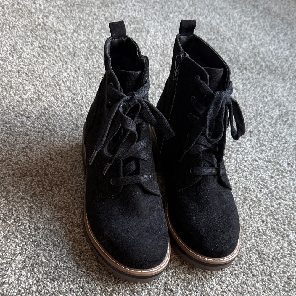 NWOT Black Women's Ankle Boots